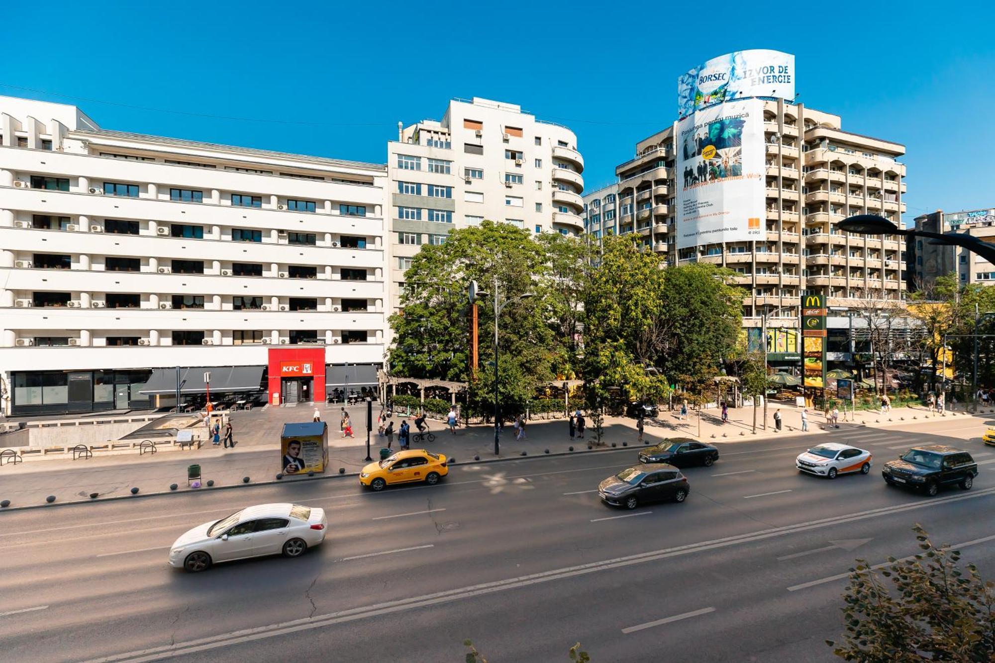 Central Studios In Piata Romana Bucureşti Exterior foto